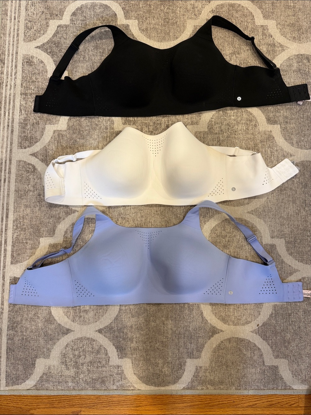 Bundle of 3 - Victoria's Secret Featherweight Wireless Seamless Sports Bras